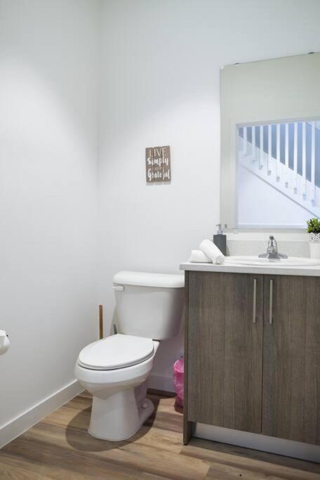 Awesome 3Br Townhouse 15Minutes From The Beach Miami Exterior foto